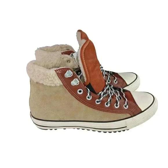 Converse Men's Chuck Taylor Cinnamon/ Beige Faux Fur Lined High top Sneakers 9.5 - Picture 1 of 10